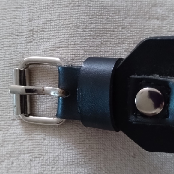 Vintage " "Never Worn" Del Mar Appear Quartz With Silver Chains/Rivets,Black - Picture 5 of 6